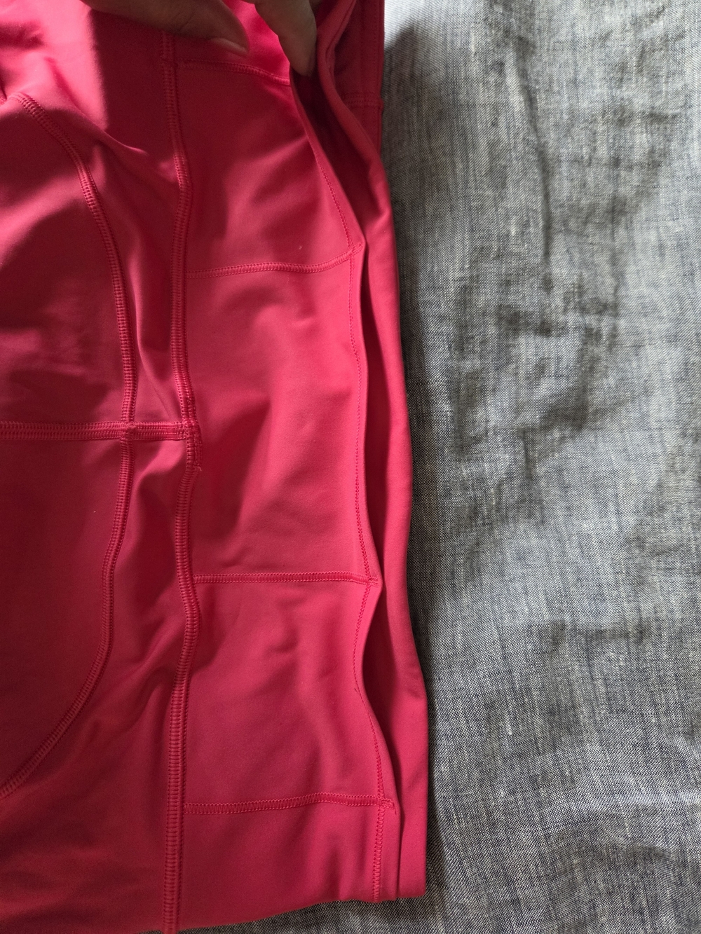 Fast & Free Crop - Lululemon - Picture 6 of 7